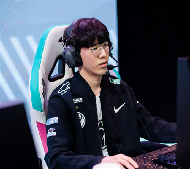 【赛前预告】2020KPL秋季赛11.18赛程，南京Hero久竞 vs 佛山GK，武汉eStarPro vs WB.TS